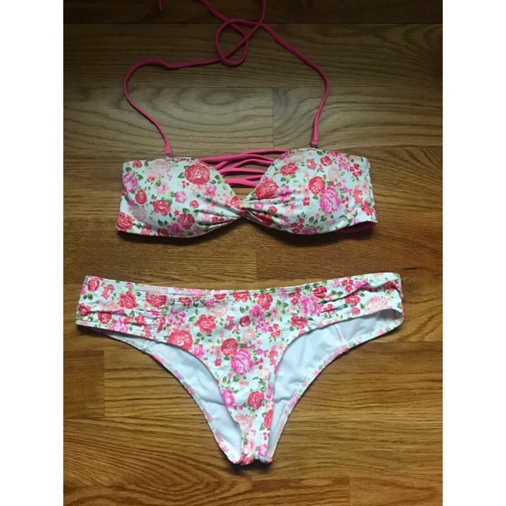 Abercrombie two piece floral bikini set